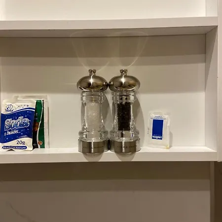 아파트 Js Apartmentnetflix Balcony Wi-fi Durrës