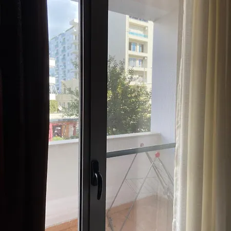 Js Apartmentnetflix Balcony Wi-fi