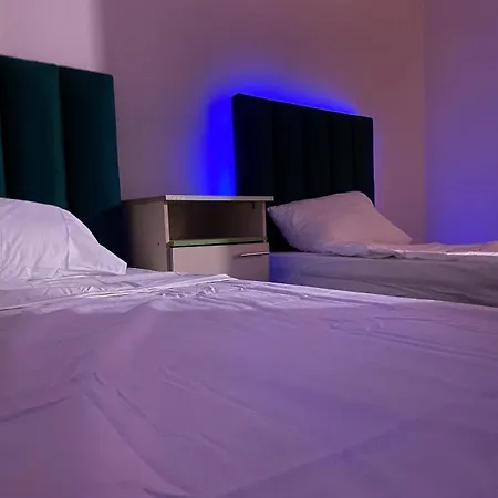 Js Apartmentnetflix Balcony Wi-fi Durrës